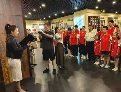 1751965679409704.jpg 3.jpg