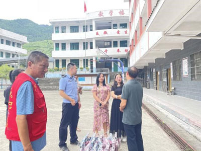 1754238321370648.jpg 2.jpg